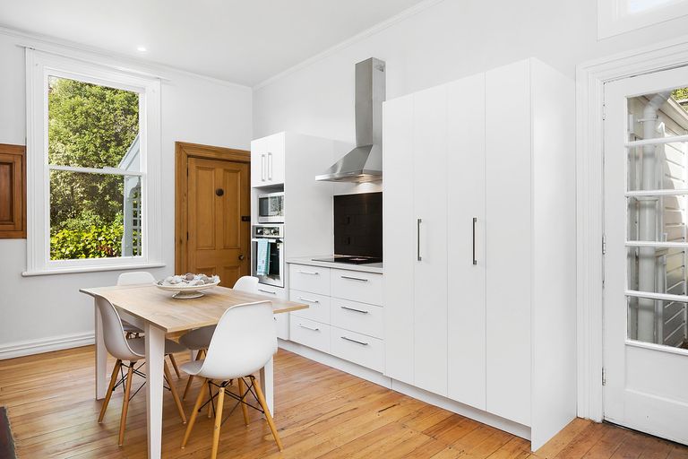 Photo of property in 44 Leven Street, Roslyn, Dunedin, 9010