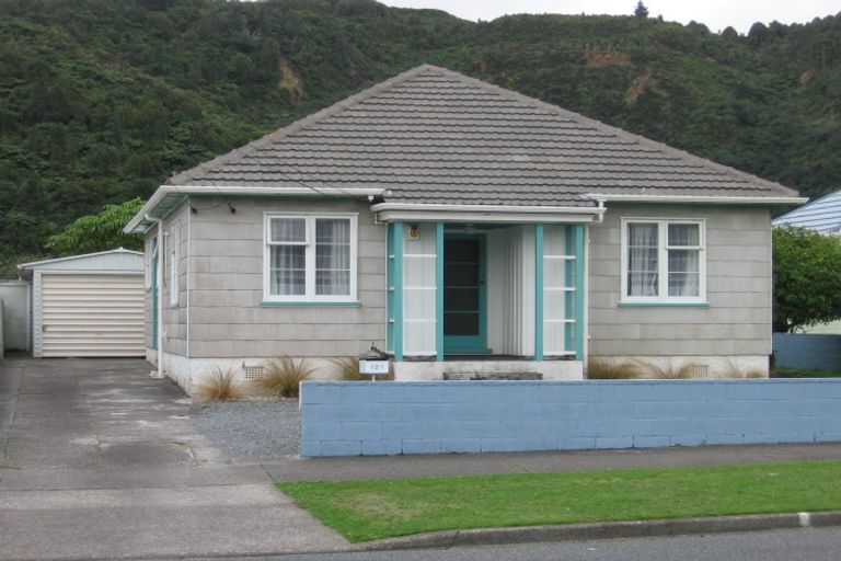 Photo of property in 121 Molesworth Street, Taita, Lower Hutt, 5011