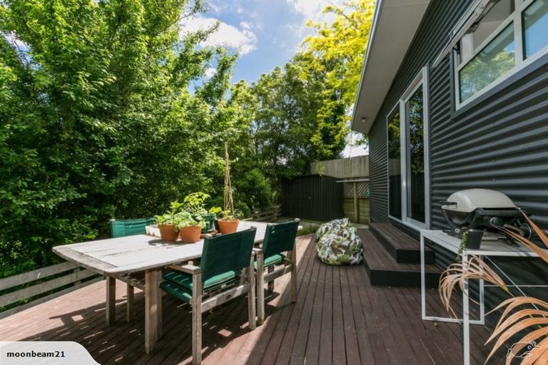 Photo of property in 9a Saint Hill Lane, Havelock North, 4130