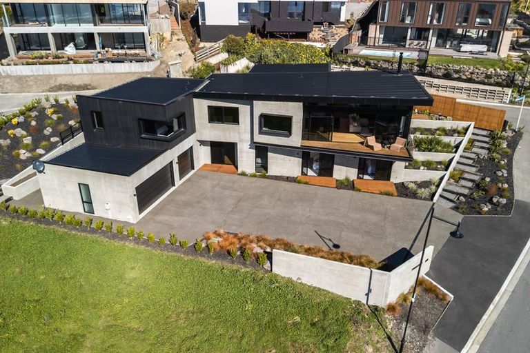 Photo of property in 5 Loader Lane, Clifton, Christchurch, 8081