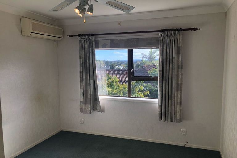 Photo of property in 58 Jandell Crescent, Bucklands Beach, Auckland, 2014