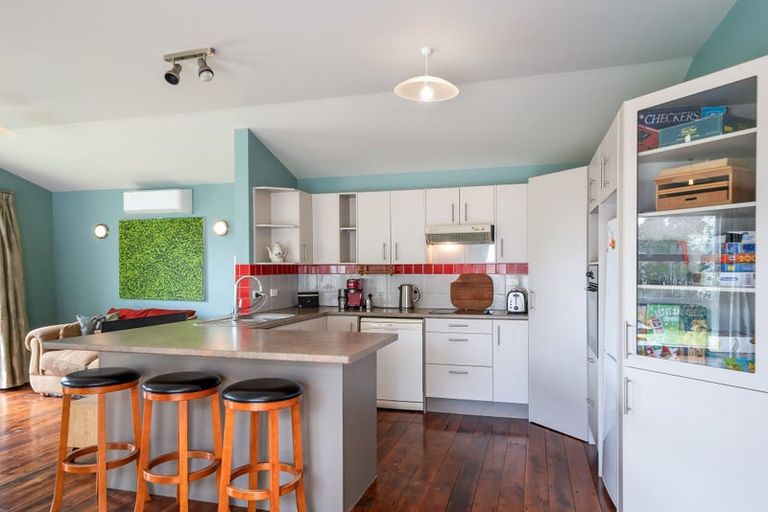 Photo of property in 577 Waitarere Beach Road, Waitarere Beach, Levin, 5510