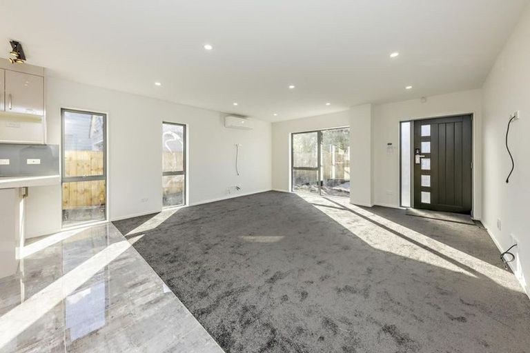 Photo of property in 28b Fernaig Street, Papakura, 2110