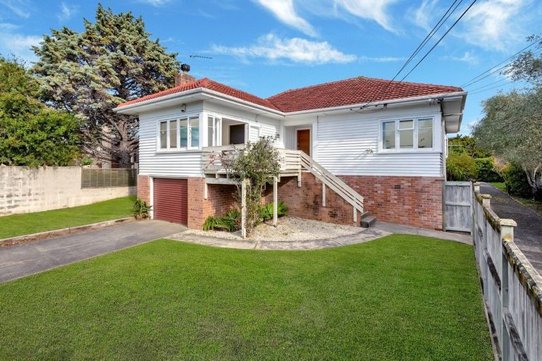 Photo of property in 29 Dudley Road, Mission Bay, Auckland, 1071