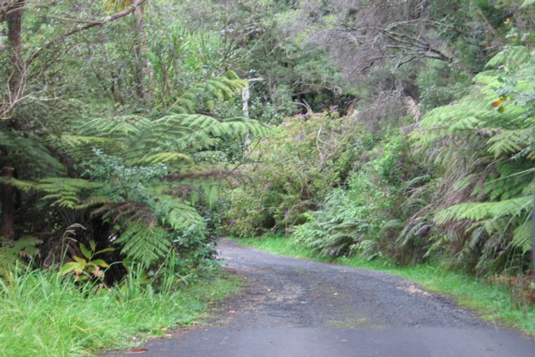 Photo of property in 32 Remu Place, Greenhithe, Auckland, 0632