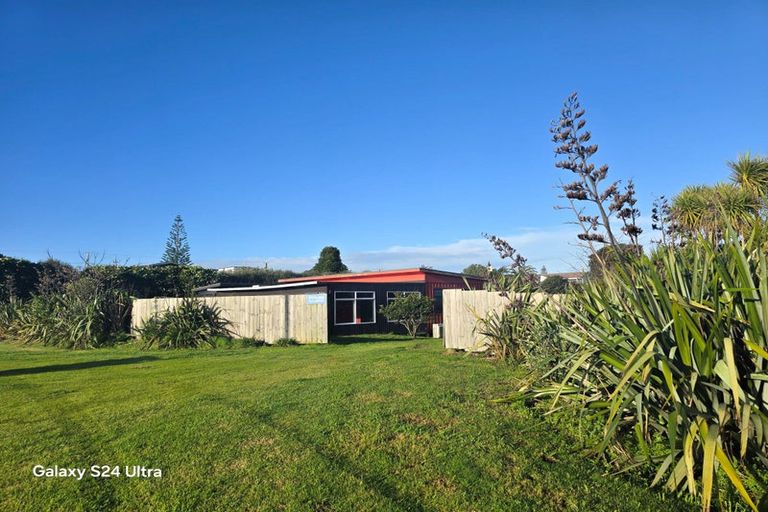Photo of property in 564a Pukehina Parade, Pukehina, Te Puke, 3189