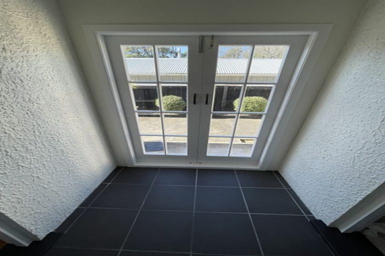 Photo of property in 7 Tupoki Street, Glen Avon, New Plymouth, 4312