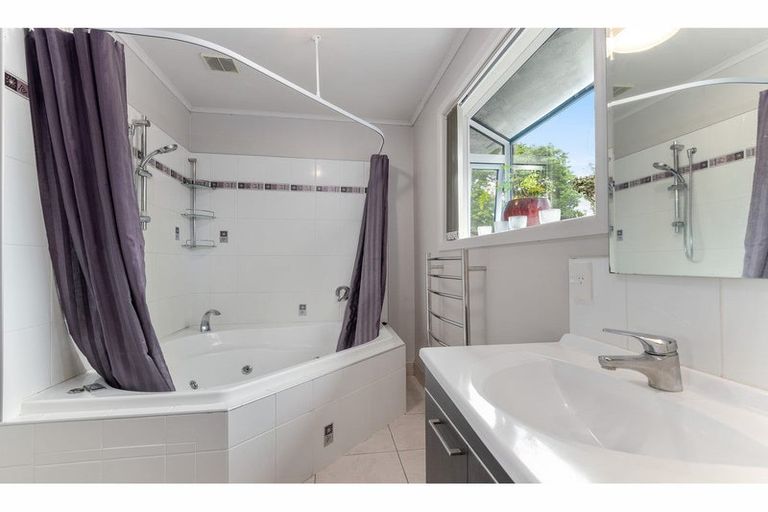 Photo of property in 47 Wingrove Road, Owhata, Rotorua, 3010