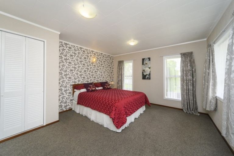Photo of property in 76 Long Melford Road, Awapuni, Palmerston North, 4412