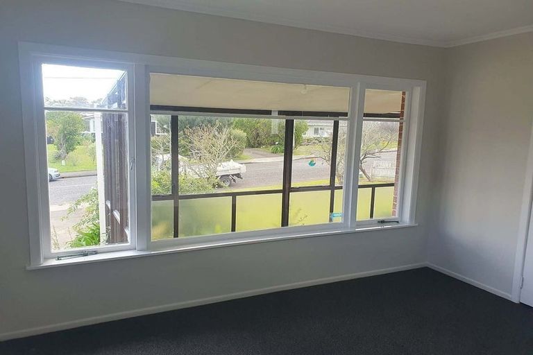 Photo of property in 13 Willoughby Avenue, Howick, Auckland, 2014