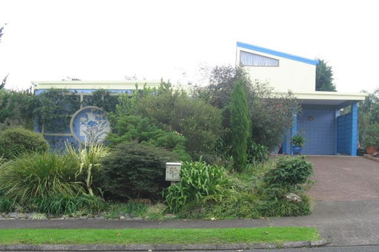 Photo of property in 29 Treeway, Sunnyhills, Auckland, 2010