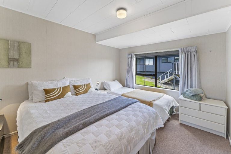 Photo of property in 20 Shera Street, Acacia Bay, Taupo, 3330