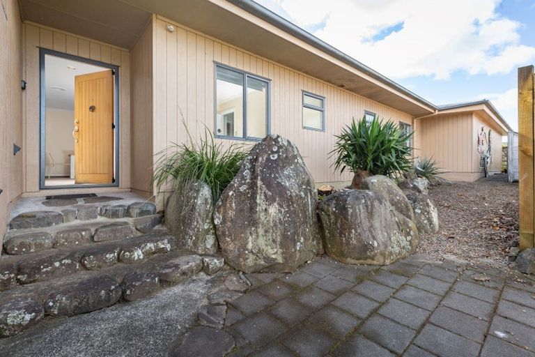 Photo of property in 16 Blundell Place, Katikati, 3129