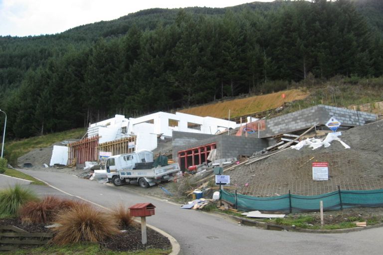 Photo of property in 57a-b Dart Place, Fernhill, Queenstown, 9300