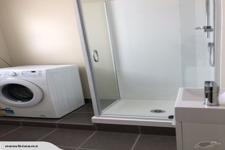 Photo of property in 5/36 Roxburgh Street, Mount Victoria, Wellington, 6011