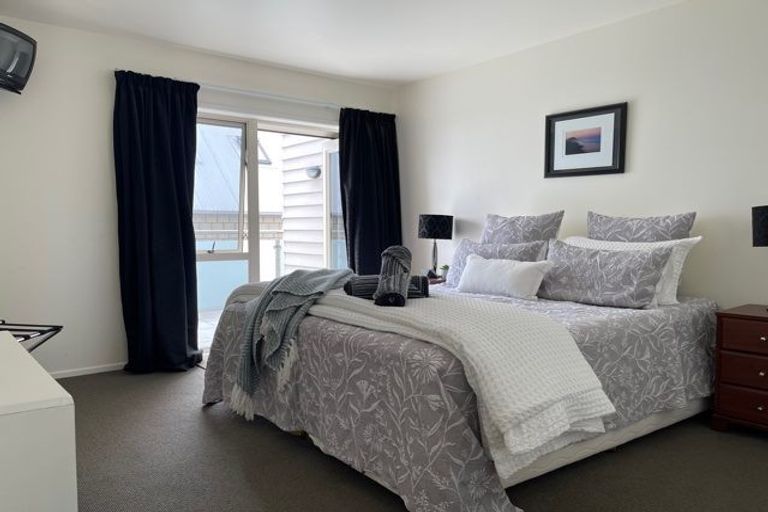 Photo of property in 16d May Street, Mount Maunganui, 3116