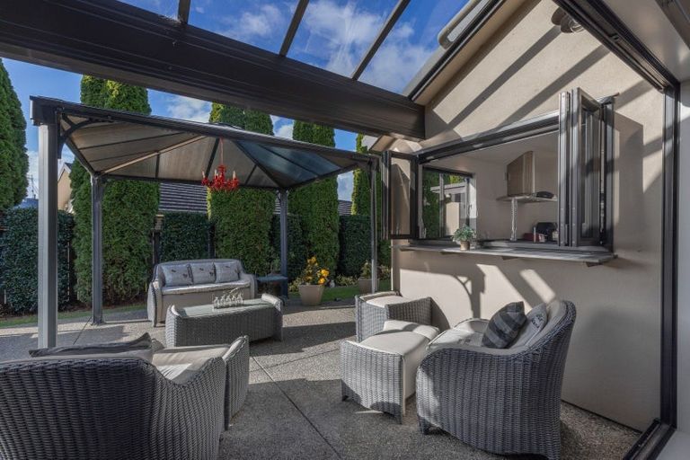 Photo of property in 60 Easton Way, Levin, 5510