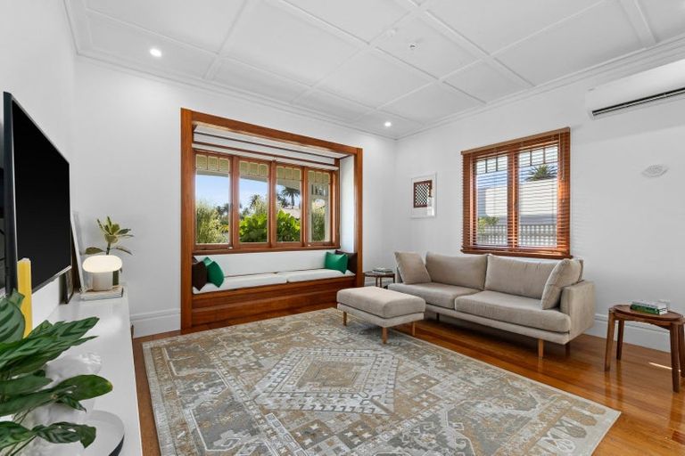 Photo of property in 24a Jull Street, Napier South, Napier, 4110