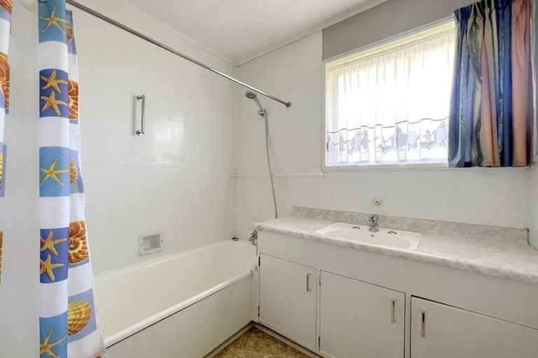 Photo of property in 20 Howden Road, Fairfield, Hamilton, 3214