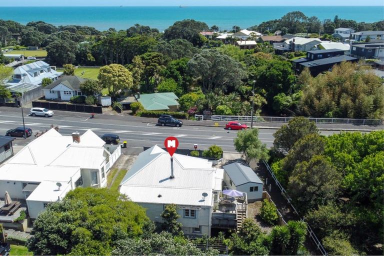 Photo of property in 420 Devon Street East, Strandon, New Plymouth, 4312