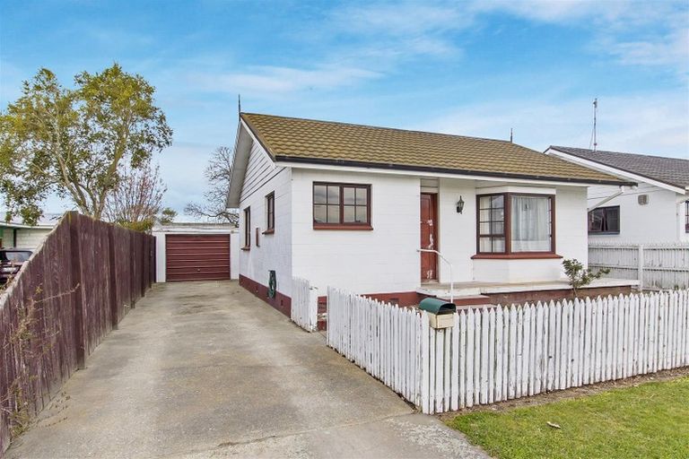 Photo of property in 53a High Street, Waimate, 7924