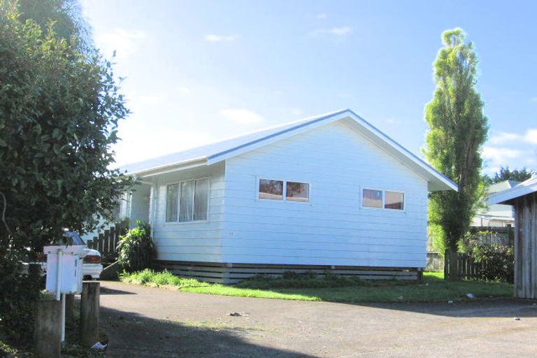 Photo of property in 11 Keri Anne Place, Goodwood Heights, Auckland, 2105