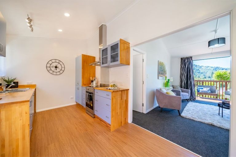 Photo of property in 17a Willis Grove, Wainuiomata, Lower Hutt, 5014