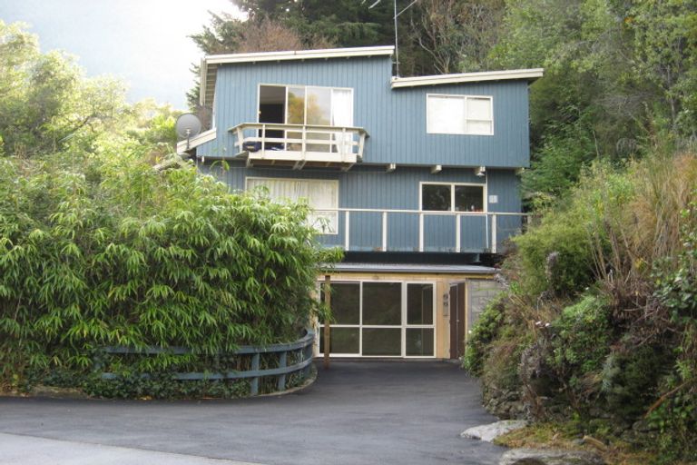 Photo of property in 40 Arawata Terrace, Sunshine Bay, Queenstown, 9300