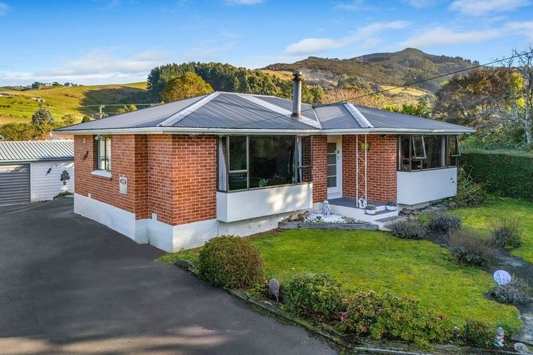 Photo of property in 33 Fairview Terrace, Sawyers Bay, Port Chalmers, 9023