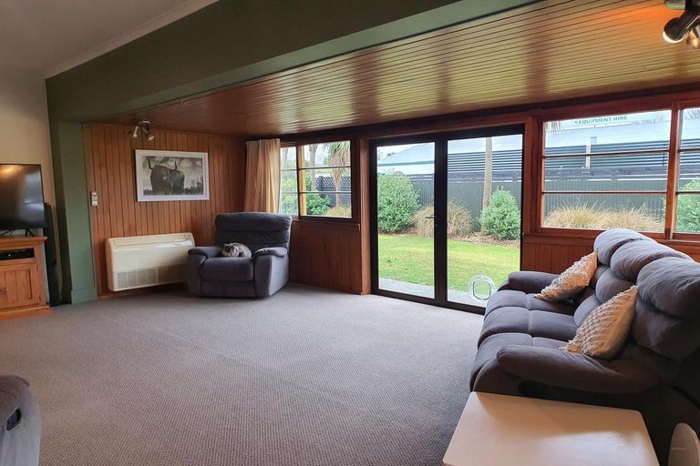 Photo of property in 197 Talbot Street, Geraldine, 7930