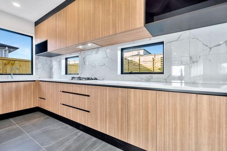 Photo of property in 14 Whawhaki Road, Beachlands, Auckland, 2018