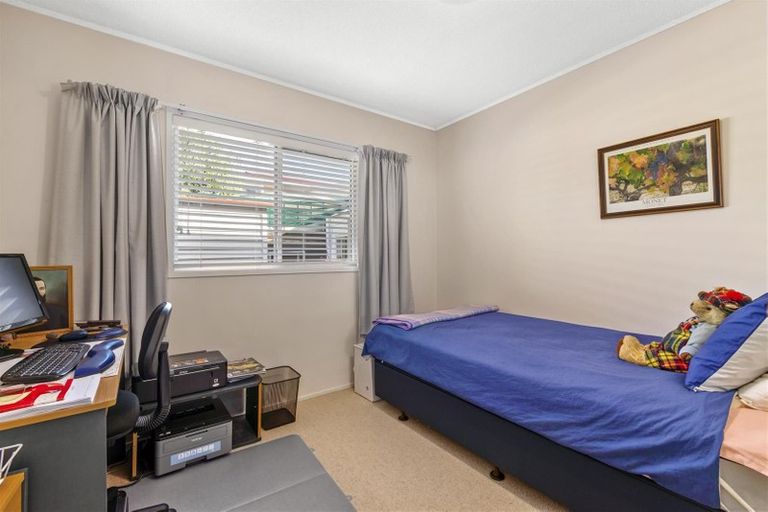 Photo of property in 32 Regent Street, Springfield, 7681