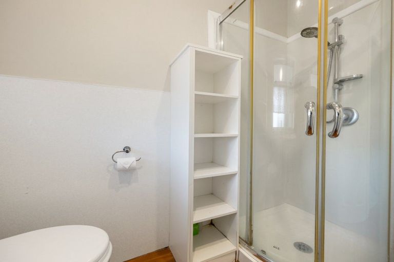 Photo of property in 16 Mahana Road, St Andrews, Hamilton, 3200