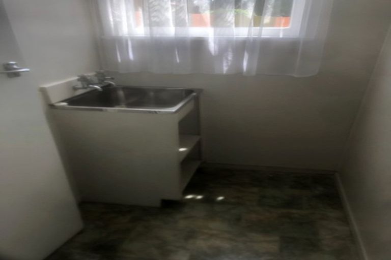 Photo of property in 5/52 Bannerman Road, Morningside, Auckland, 1022