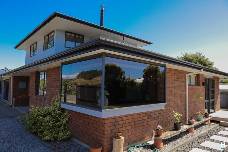 Photo of property in 16 Clough Road, Paroa, Greymouth, 7805