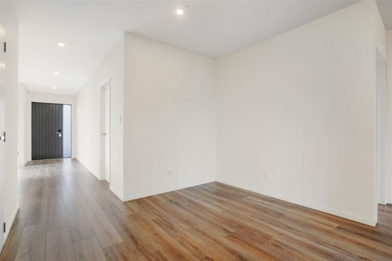 Photo of property in 116 Parkview Drive, Gulf Harbour, Whangaparaoa, 0930