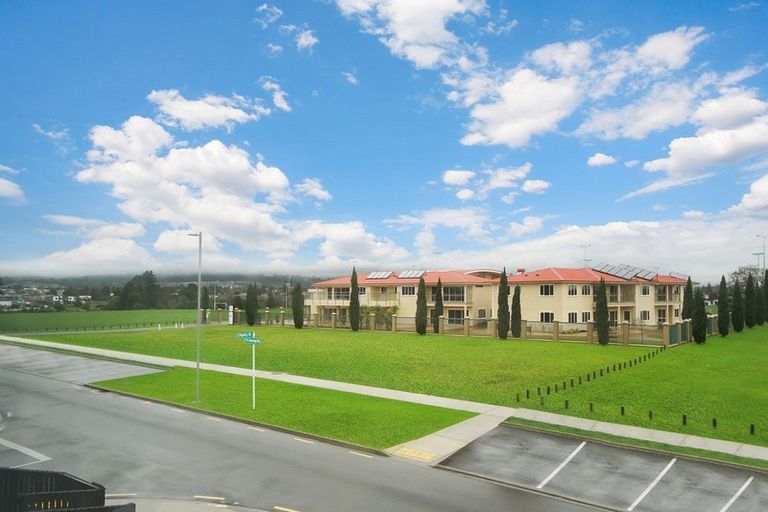 Photo of property in 45 Te Aparangi Road, Papakura, 2110