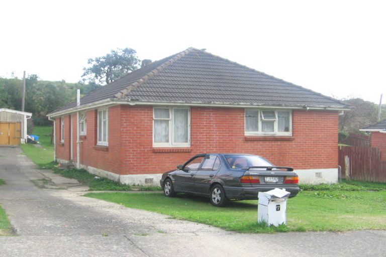 Photo of property in 7 Maher Place, Ranui, Porirua, 5024