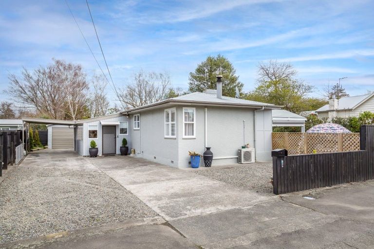 Photo of property in 2 Wood Street, Greytown, 5712