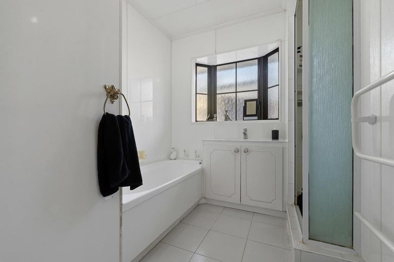 Photo of property in 486 Pukehangi Road, Pomare, Rotorua, 3015