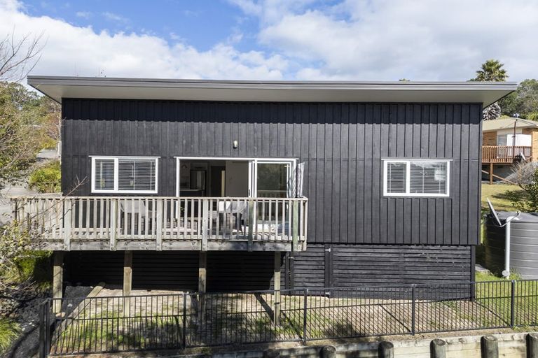 Photo of property in 15a John Street, Birkenhead, Auckland, 0626