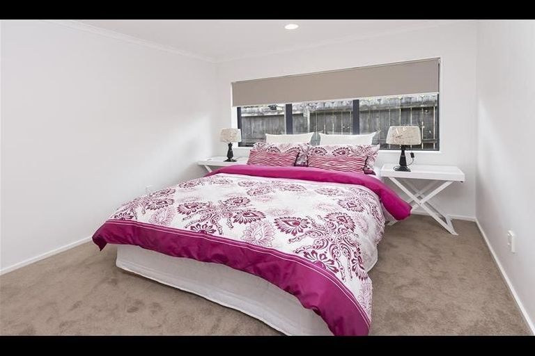 Photo of property in 53 Wayne Francis Drive, East Tamaki, Auckland, 2016