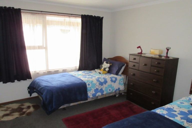 Photo of property in 100 Elizabeth Avenue, Rakaia, 7710