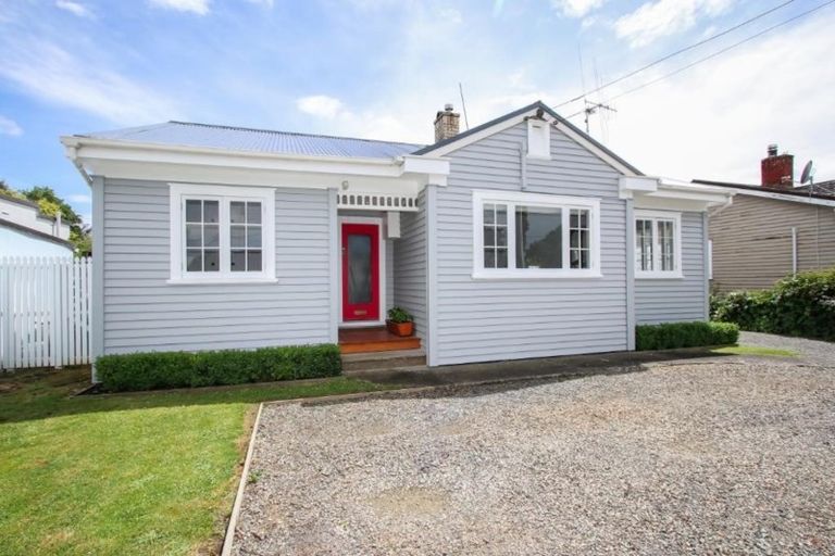 Photo of property in 76 Rimu Street, Maeroa, Hamilton, 3200