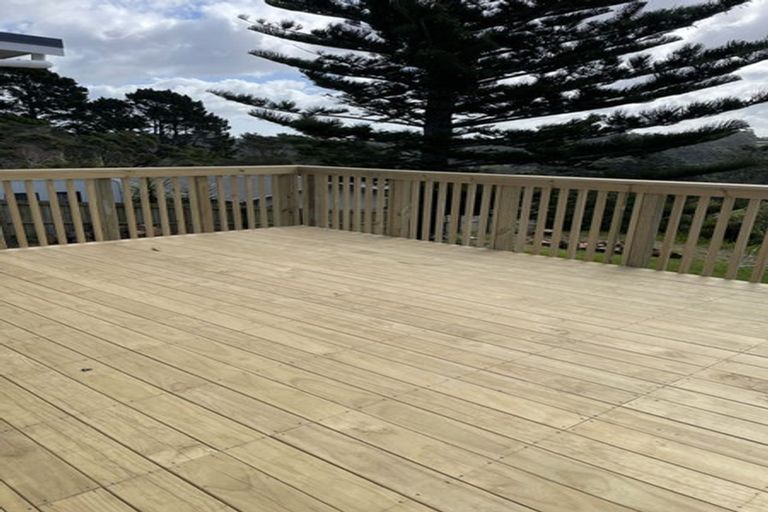 Photo of property in 73 Manuka Road, Bayview, Auckland, 0629