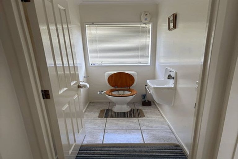 Photo of property in 53 Edendale Road, Somerville, Auckland, 2014