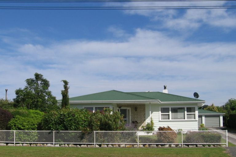 Photo of property in 13 Waverley Street, Elgin, Gisborne, 4010
