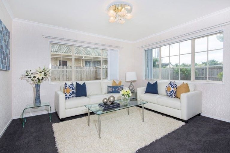 Photo of property in 1 Cantora Avenue, Northpark, Auckland, 2013