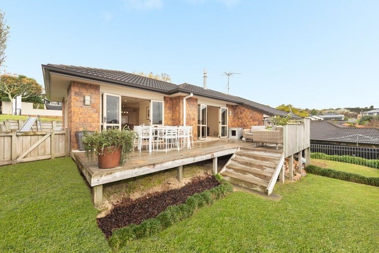 Photo of property in 5 Riddington Rise, Ohauiti, Tauranga, 3112