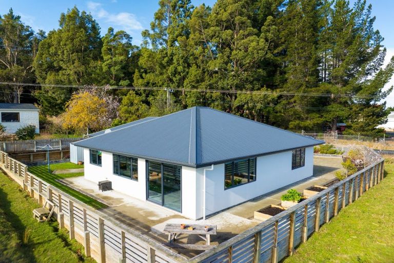 Photo of property in 17 Abbotts Hill Road, Abbotsford, Dunedin, 9018